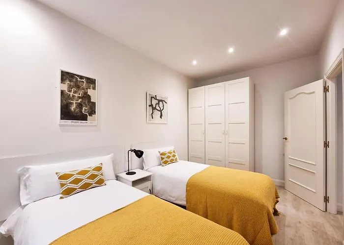 Buen Pastor Cathedral - Iberorent Apartment *